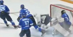 #Video Con un patín cortan la garganta a un jugador de hockey