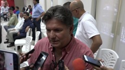 Camiones y grúas para Mazatlán