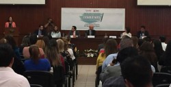 Firman convenio la CEDH y el IEES