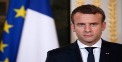 Macron avisa a Trump del "riesgo de guerra comercial" por los aranceles