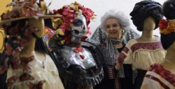 Sentimientos Bordados, exposición de María Luisa de Chávez