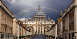 Organismos científicos del Vaticano despiden a Hawking, quien conoció 4 papas