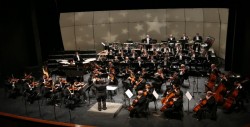 Obras de Shostakovich y de Schumann con la OSSLA