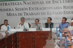 Crean estrategias para combatir el rezago educativo