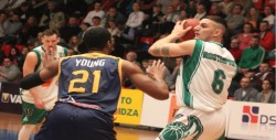 Caballeros anuncia a Michael Rostampour como refuerzo