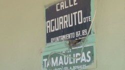 Calles con dos nombres en la colonia Rosales.