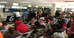 Ciudadanos dejan al último los trámites vehiculares