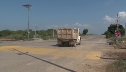 Inicia instalación de plumas ferroviarias