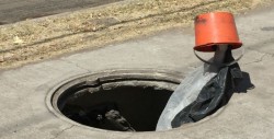 Aún no colocan tapadera de registro de la CFE