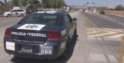 Desalojan a manifestantes en caseta de cobro
