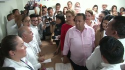 Se registra Pucheta para alcalde de Mazatlán