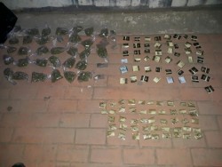Aseguran diversas dosis de drogas