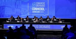 Conmebol apoya candidatura de EU, México y Canadá para Mundial de 2026