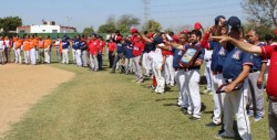 Inauguran Liga de Softbol Villa Universidad