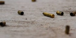 Mujer embarazada y niña mueren durante ataque a familia