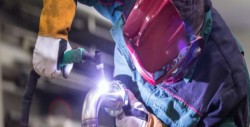 Actividad económica de México avanza ligeramente en febrero