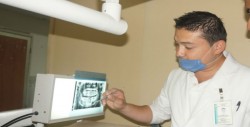 En semana de Salud Bucal realizan 243 mil acciones en el IMSS