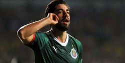 Rodolfo Pizarro se disculpa por mentada de madre al América