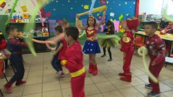 Celebran día del niño