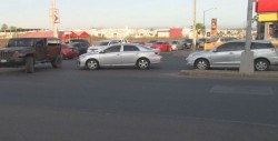 Urge semáforo en Bulevar Arjona y Elbert