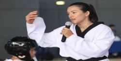 Comparte María del Rosario Espinoza experiencia olímpica