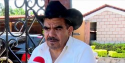 Atacan a balazos la casa del hermano de Joan Sebastian