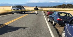 Joven que disparó en autopista de EEUU admiraba a autor de matanza en escuela