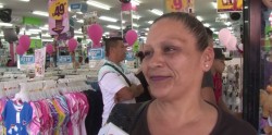 Realizan mazatlecos compras de último minuto