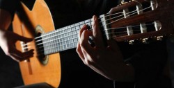 Miembros de la Fundación de la Guitarra darán concierto