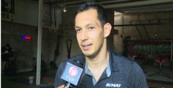 Rodolfo Cota en pláticas