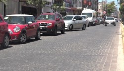 Se estacionan en línea amarilla