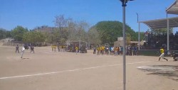 Siguen empatados Piratas y Potros