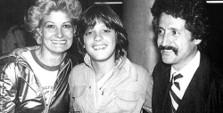 Andrés García declara que Luisito Rey pidió a Durazo desaparecer a la mamá de Luis Miguel