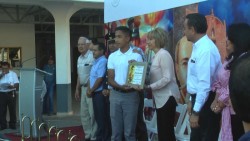 Reconocen a estudiantes en Ahome