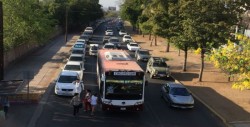 Caos vial frente al ISSSTE por calzada Colegio Militar
