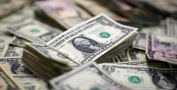 Dólar sube 17 centavos, bancos lo venden en 20.32 pesos