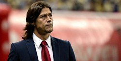 Jugadores de Chivas apoyan a Almeyda ante su inminente salida