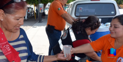 Hidratan a la población