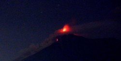 Aumentan a 30 los muertos por la erupción de volcán en Guatemala