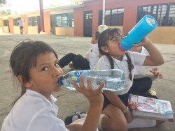 No se suspenden clases de educación física