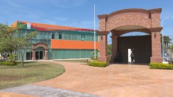 Sede rectora de la UAIS a peticiones de sindicatos