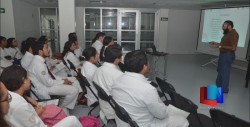 Capacita IMSS a Doctores