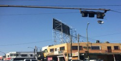 Semáforo dañado por vientos del fin de semana