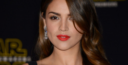 ¿Eiza González tiene una relación amorosa con un hombre de 45 años?