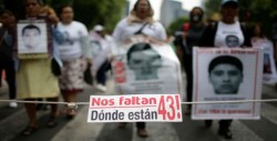 Presunto sicario fotografiaba a sus víctimas, entre los liberados por caso Ayotzinapa