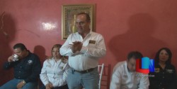 Se comprometen candidatos a bajar luz y agua