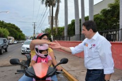 Realiza recorrido por Navolato Cuén Ojeda