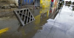 Niño muere tras ser arrastrado por el agua