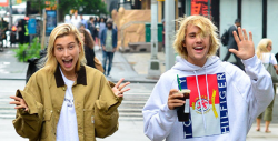 Foto del beso entre Justin Bieber y Hailey Baldwin