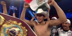 El "Zurdo" Ramirez entrena ante medios